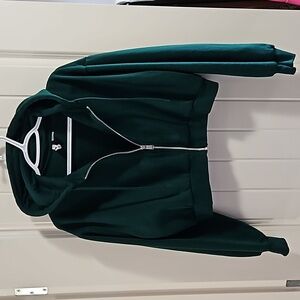 Divided Crop Zip Up Sweater Size XL